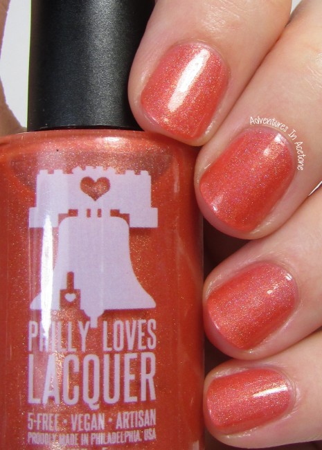 Philly Loves Lacquer Taisteal Sábháilte (Safe Travels) 1 holo