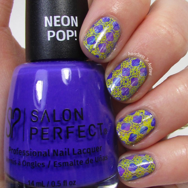 Dry Brush Quatrefoil Nail Art 2